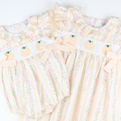 Heirloom Pumpkins Ruffle Neck Girl Bubble - Floral Vines - Stellybelly