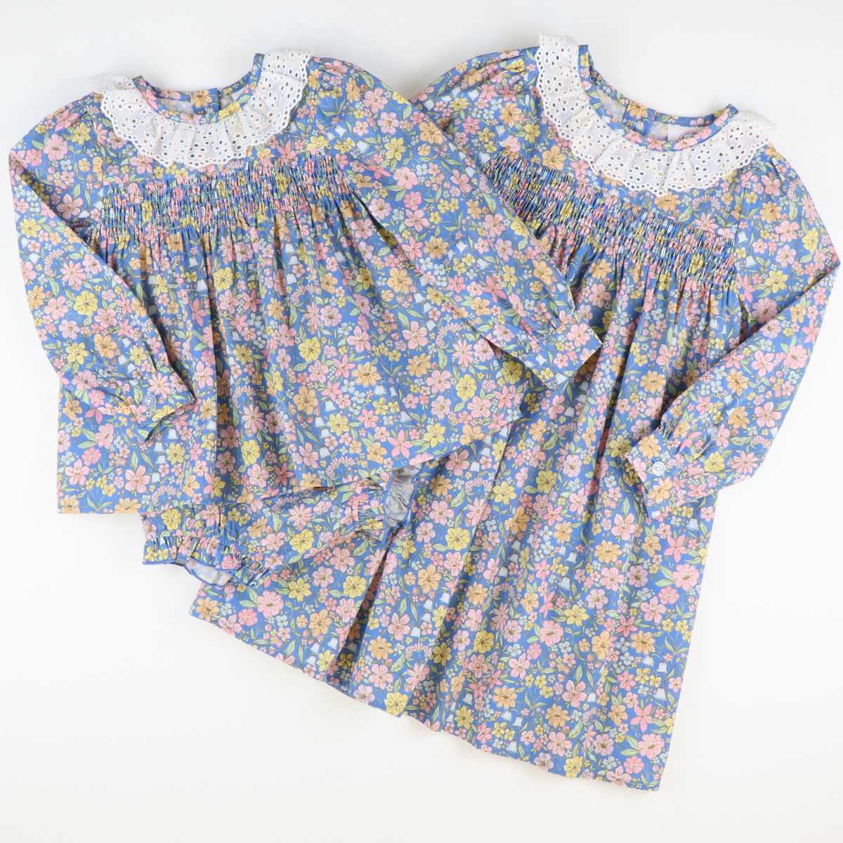 Eyelet Ruffle Set - Blue Floral