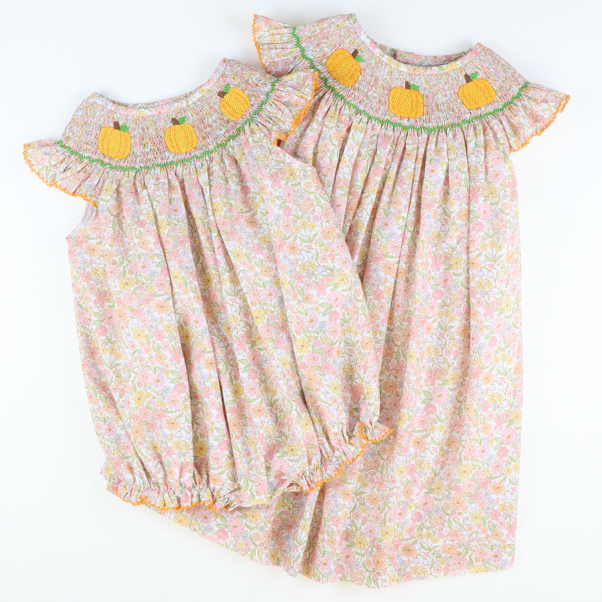 Smocked Pumpkins Bishop - Fall Floral