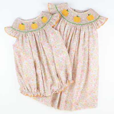 Smocked Pumpkins Bishop - Fall Floral