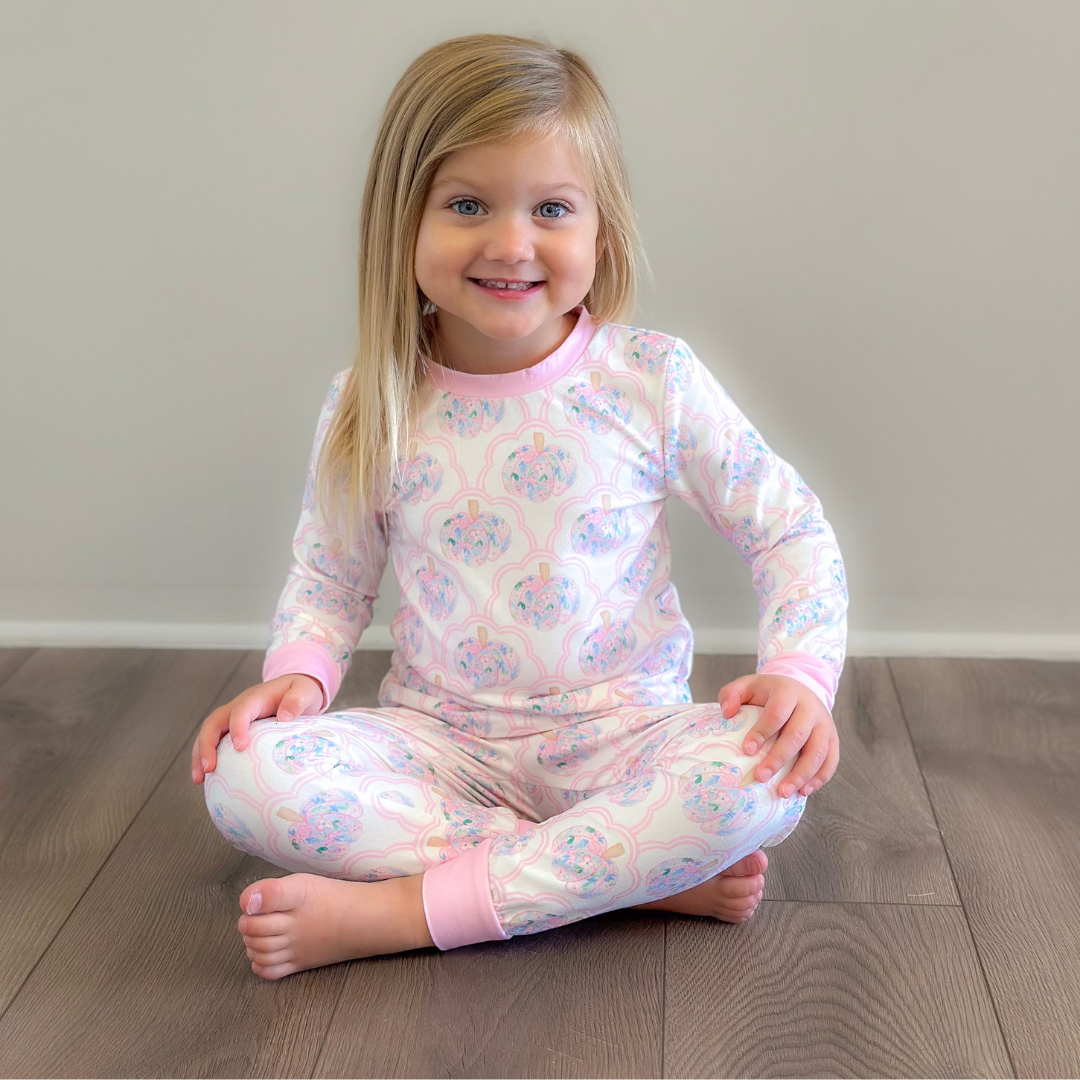 Pajama Set - Scalloped Floral Pumpkins